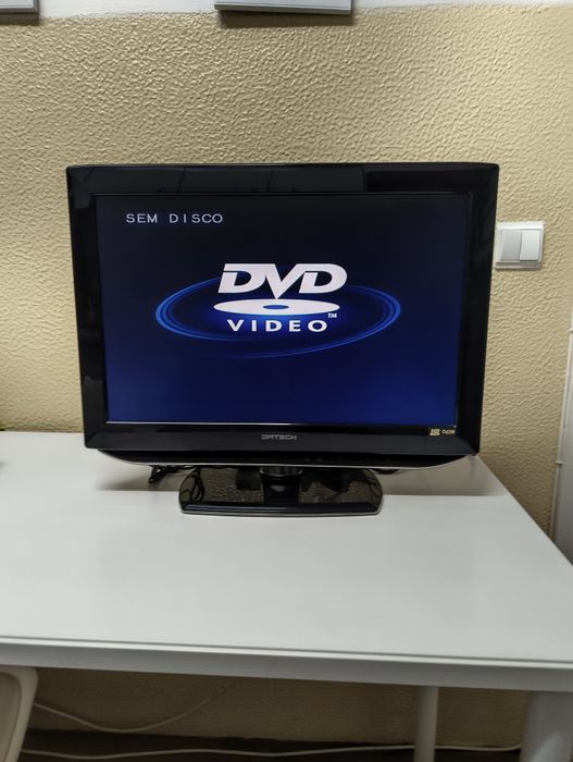 Tv DMTECH,22 polegadas c/leitor dvd