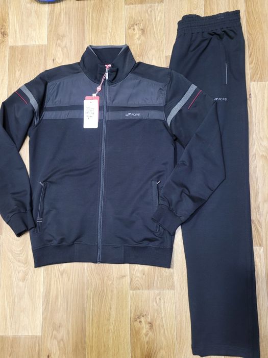 Распродажа! Мужской спортивныйкостюм. Fore,Турция. 2 нитки.