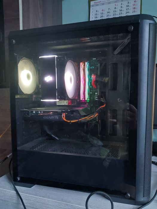 Komputer Ryzen 5 3600, RAM 16GB, GTX 1660 super  6GB,  dysk SSD RGB