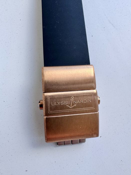 Годинник Ulysse Nardin, автопідзавод, AAA