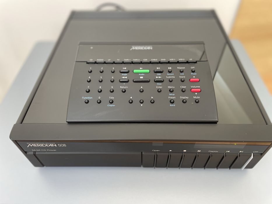 Meridian 508.24 - Leitor de CD, Excelente Estado com Comando Original