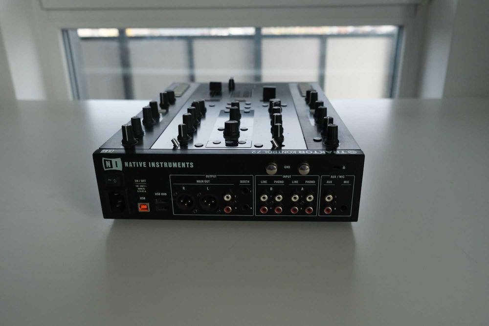 Traktor Z2 Mikser