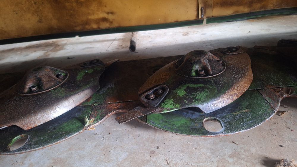 Kosiarka dyskowa krone R280