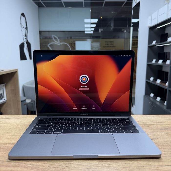 MacBook Pro 2017 { i5 | 8gb | 256 ssd } ідеальний стан . 40734SV