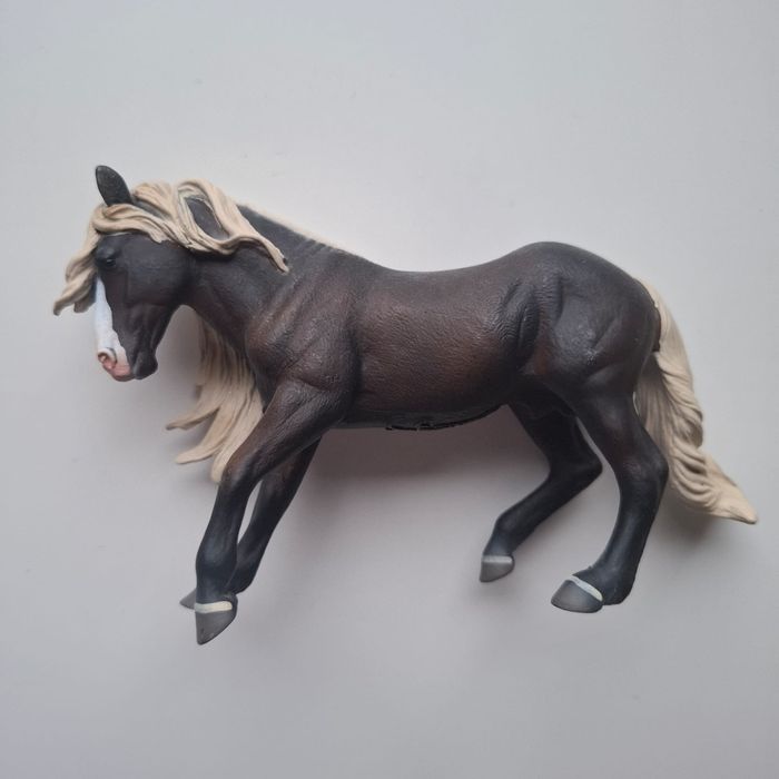 *Schleich*j.NOWE duże konie koniki klacze ogier