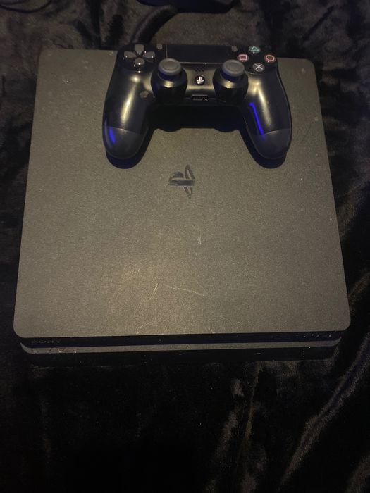 Playstation 4 slim 500g col