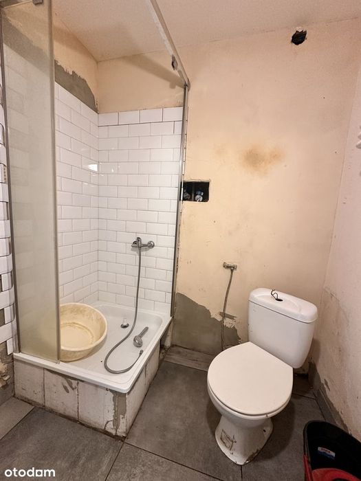 Bezpośrednio Dwa pokoje Metro K.Janusz