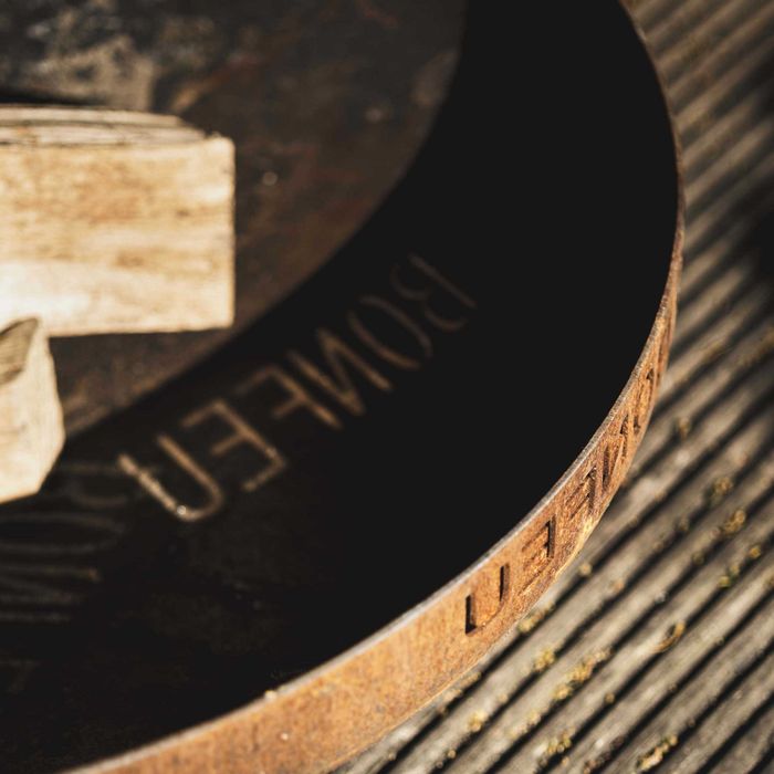 Lareira/Braseiro exterior BonBowl em Corten Preto