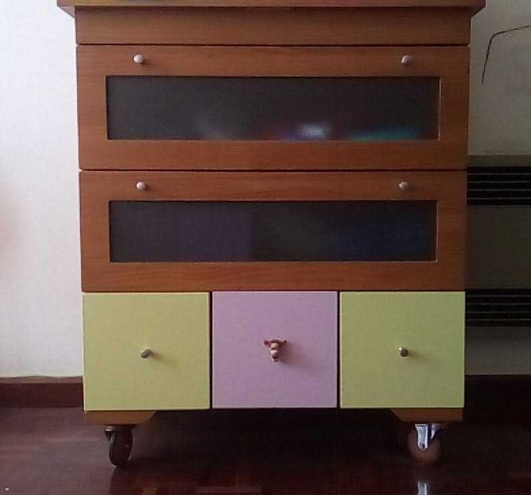 Cómoda para criança