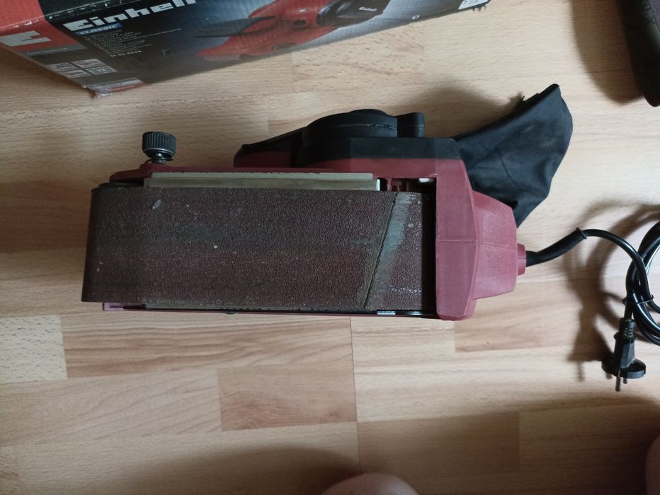 Ленточная шлифмашина Einhell TC-BS 8038