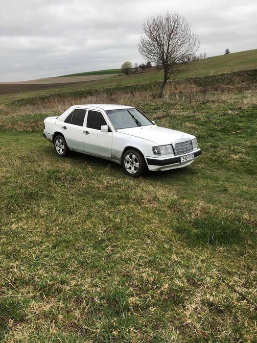 Мерседес 124.2.0