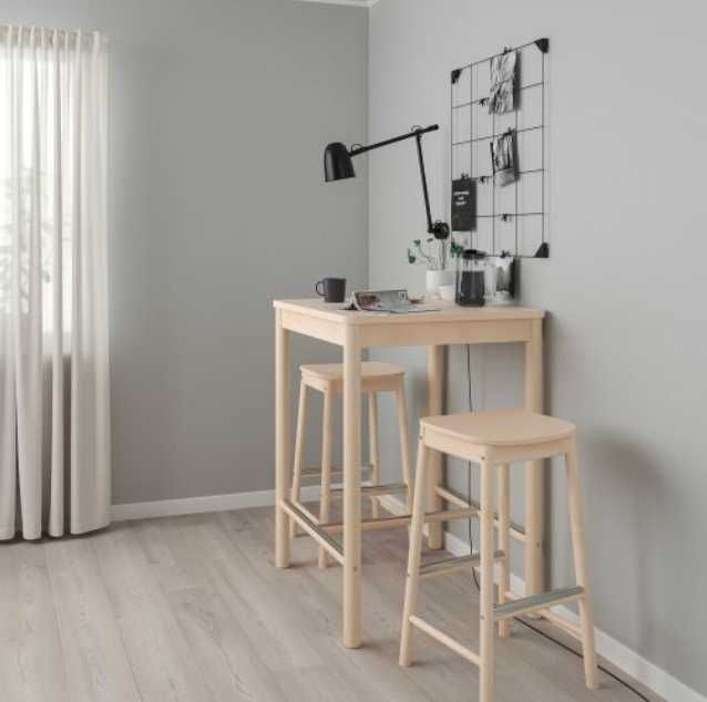 2 bancos altos IKEA Ronninge