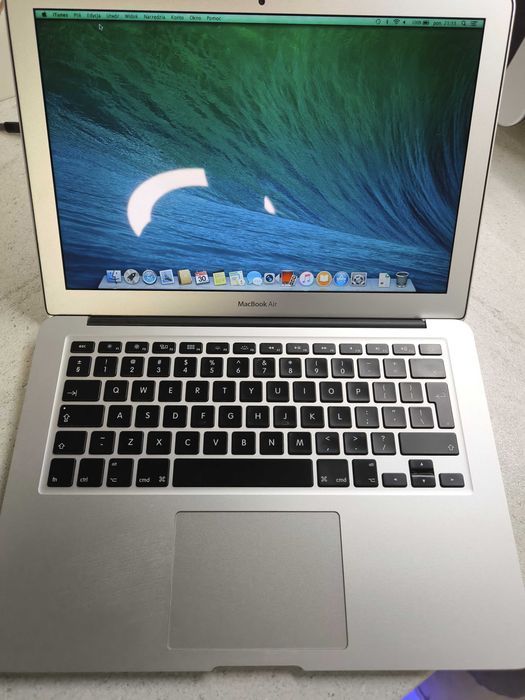 Laptop Apple Macbook Air 13 i5 / 4GB / 120 SSD