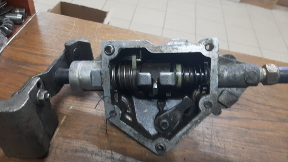 Кришка вибора передач Фіат Пунто