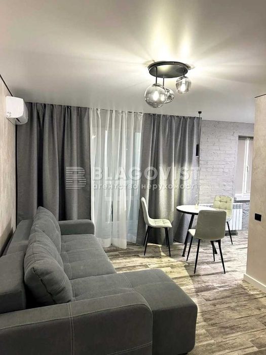 Продаж 2К. квартири метро Дарниця, проспект Миру, Дарницька Площа