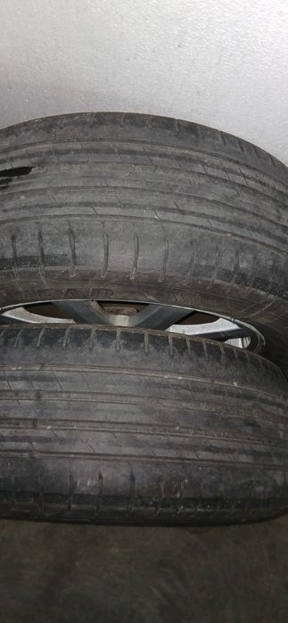 4 jantes 16 para Ford (pneu 205/55 R16)

Na foto estão com alg