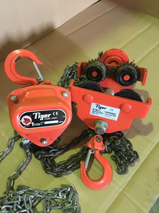 Garibalde/Diferencial Manual com Carro Manual e correntes
TIGER_ 1Ton