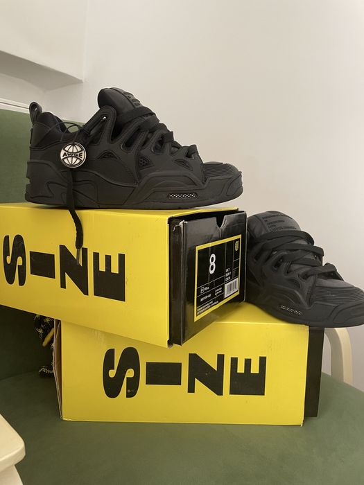 Кроссовки ASAP Rocky Under Armour SRLo AWGE