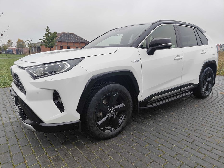 Toyota RAV4 2.5 Hybrid 218 KM | Selection + Panorama | Salon PL | 1. Właściciel | Bezwypadkowy | Serwis co 10 tys. km