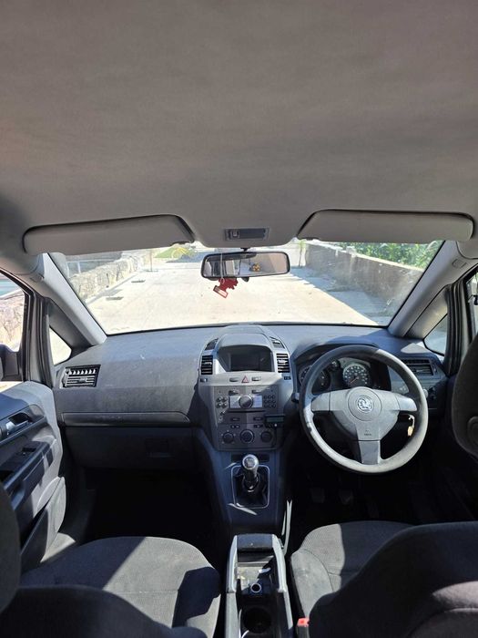 Opel Zafira 1.9 Diesel