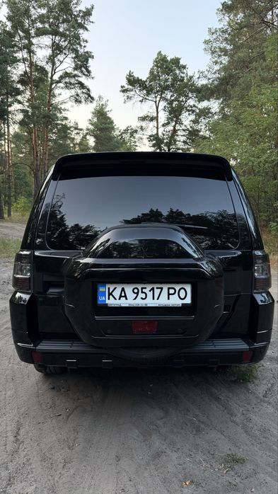 Mitsubishi Pajero Wagon 2018 3.0 газ - бензин