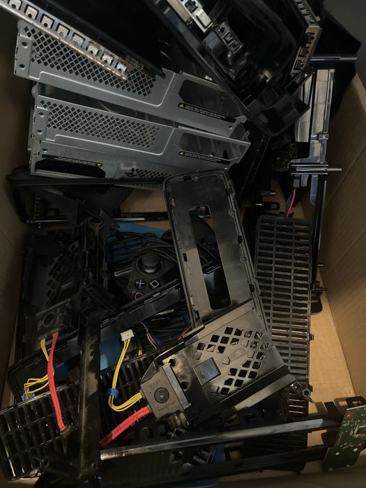 Części do konsol Xbox 360 Slim – Wszystkie podzespoły!