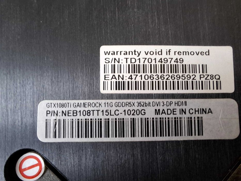 Karta graficzna PALIT GeForce GTX 1080Ti 11GB - delikatna wada