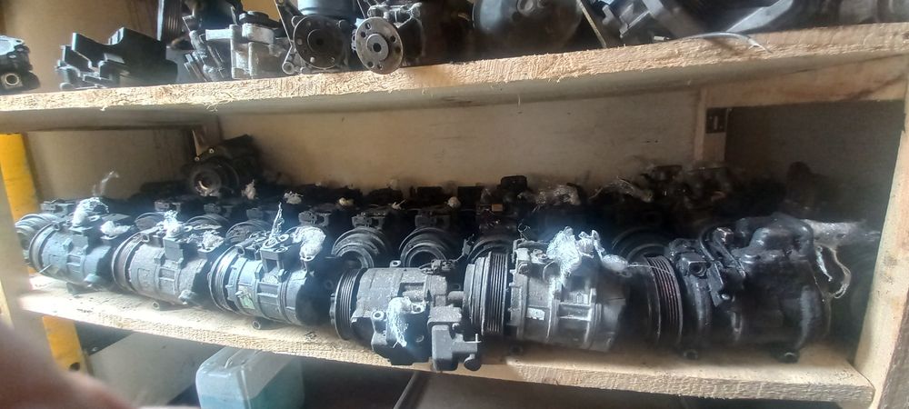 Компресор кондиціонера  w211 w204w203 w202 w124 w220 a168 ml 163 w140