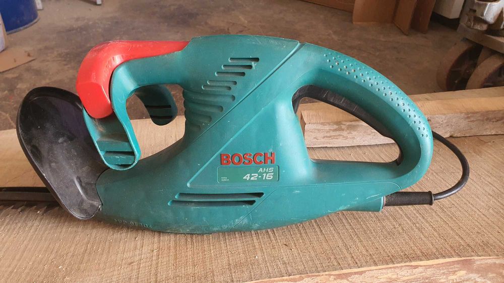 Sprawne Elektryczne Nożyce do żywopłotu Bosch AHS 42-16 Piła Sekator