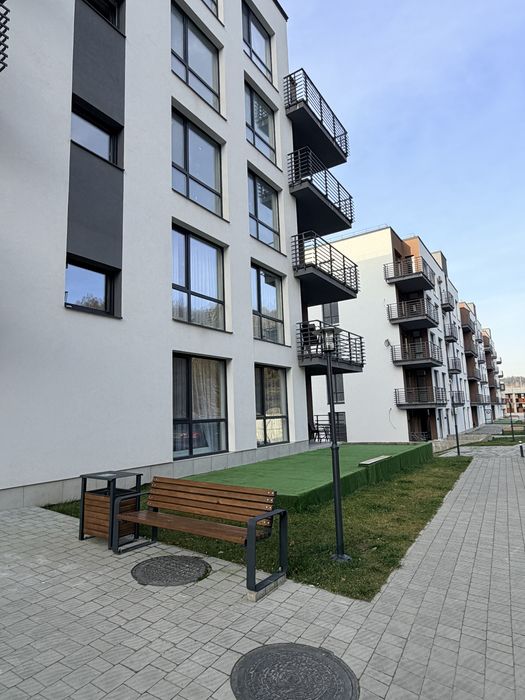 Продаж 2-кім. квартири в заселеній новобудові Грінвуд-2