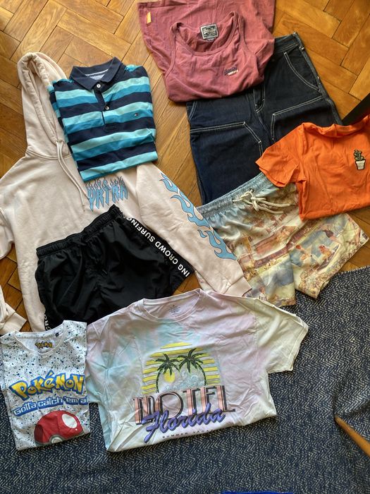 Zestaw 15 szt. ubrań męskich rozmiar S/M bardzo dobry stan