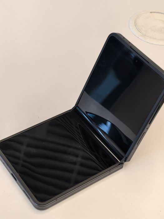 Samsung galaxy flip 7, NOWY, 12/256, ubezpieczenie premium