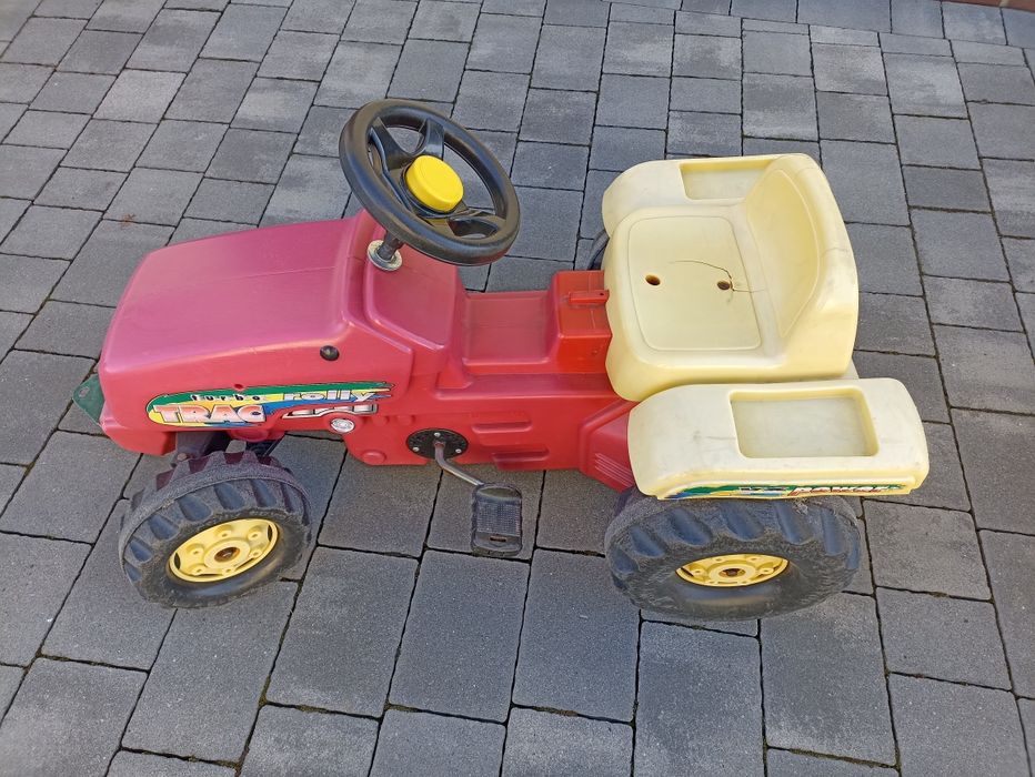 Traktorek  dla dzieci na pedały