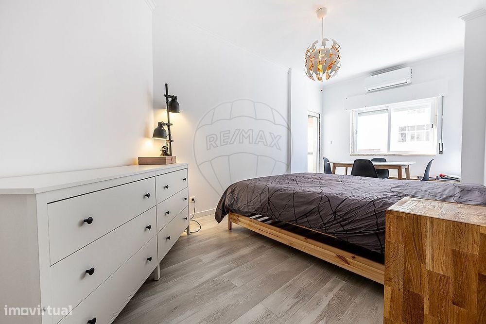 Apartamento T2 para venda — Seixal, Arrentela E Aldeia De Paio Pires, Setúbal