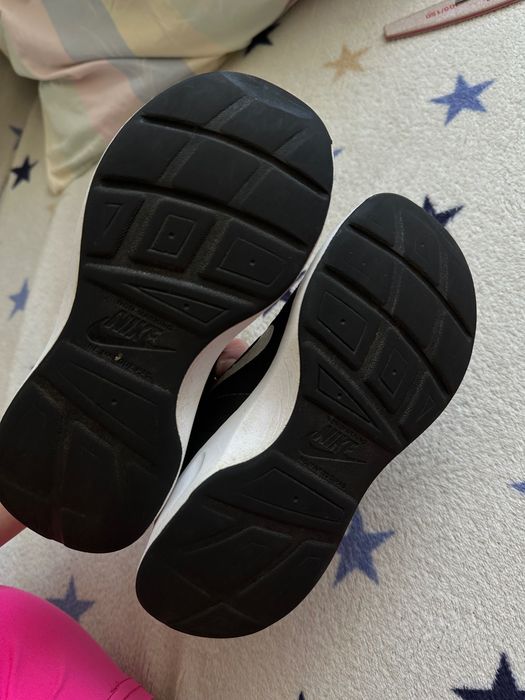 Красовки Nike , для хлопчика 30 розмір