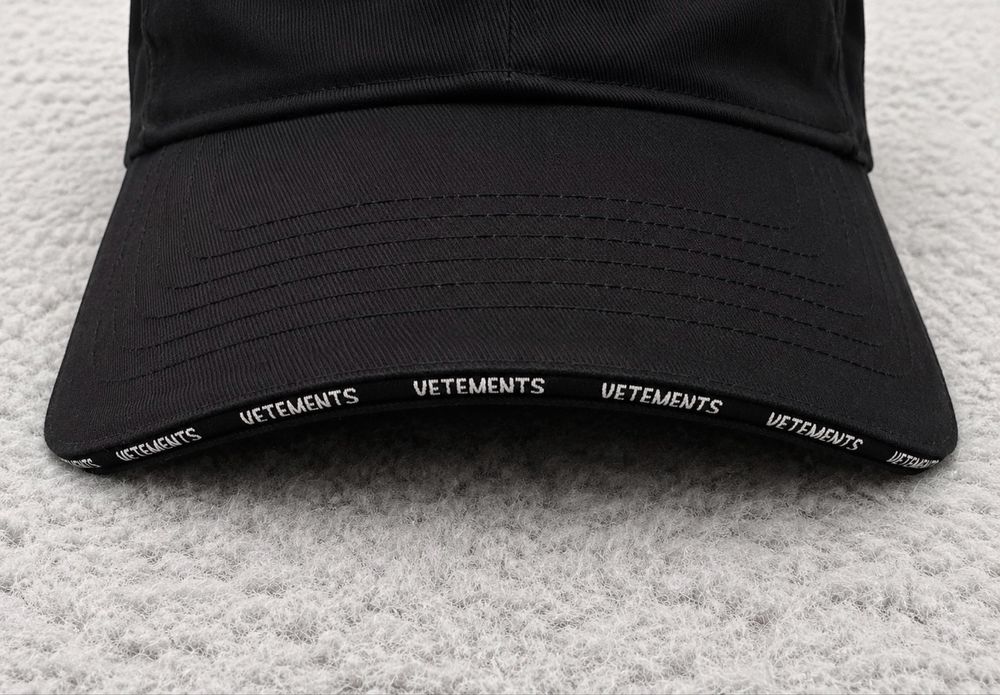 vetements cap - купить товары моды и стиля - Цена на OLX.ua