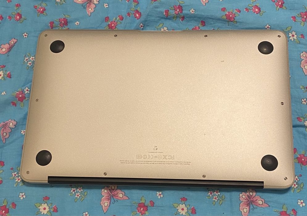 Apple MacBook Air 11