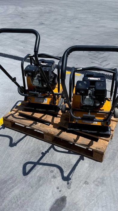 Aluguer: Compactadora LUMAG/Placa Vibratória a gasolina