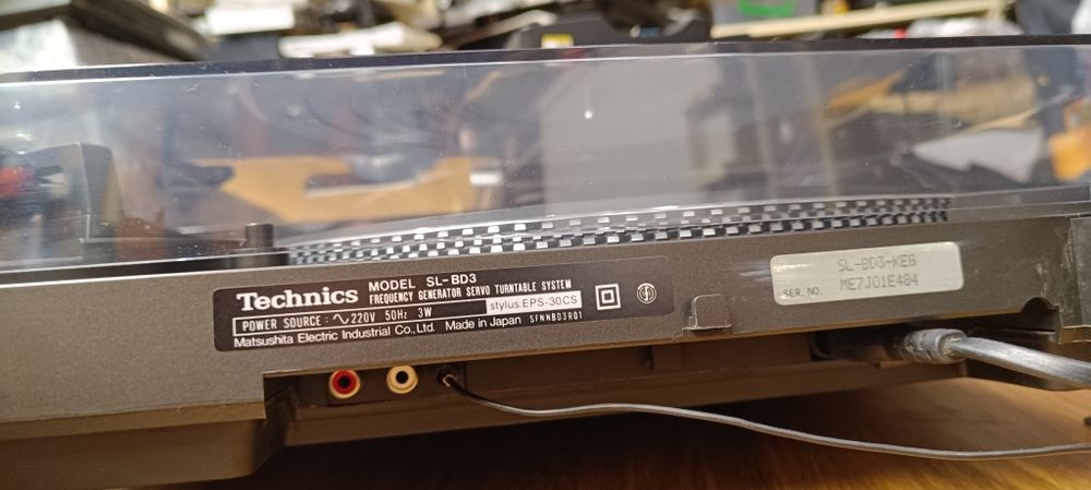 Вініловий програвач Technics SL-BD 3 (відео роботи)