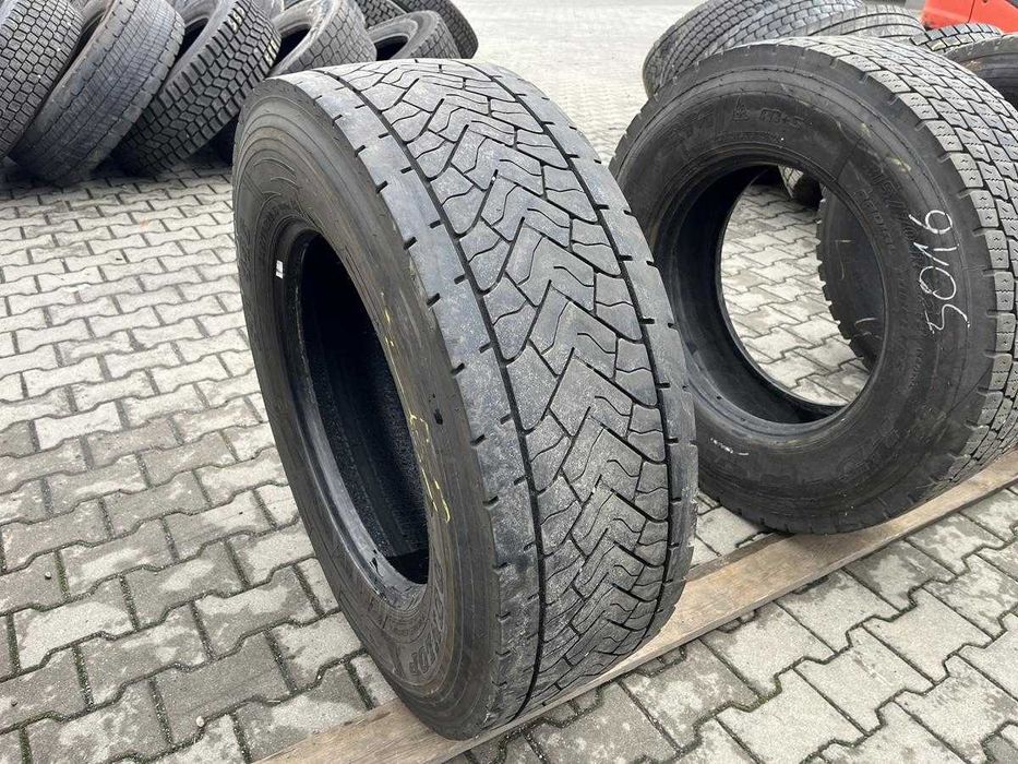 Opona ciężarowa używana napędowa 315/70R22.5 DUNLOP SP446 / 8-10mm