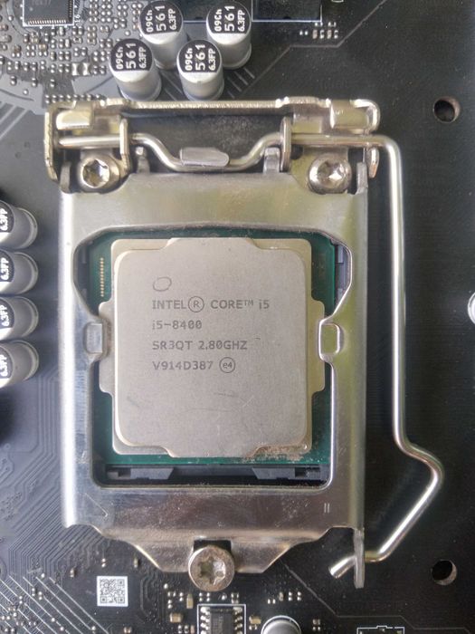 i5 8400 комплект - купити комп'ютери та комплектуючі - Ціна на OLX.ua
