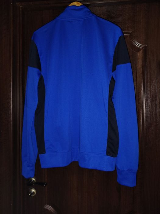 Продам олімпійку Nike, розмір L