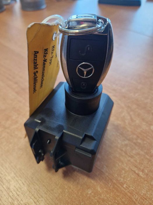 Stacyjka Mercedes w246 a2469.059700  B klasa