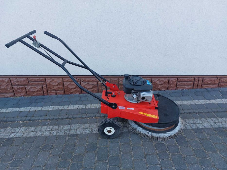 Zamiatarka Szczotka Westermann, Honda Nowa Szczotka