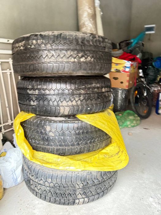 Продається гума з дисками