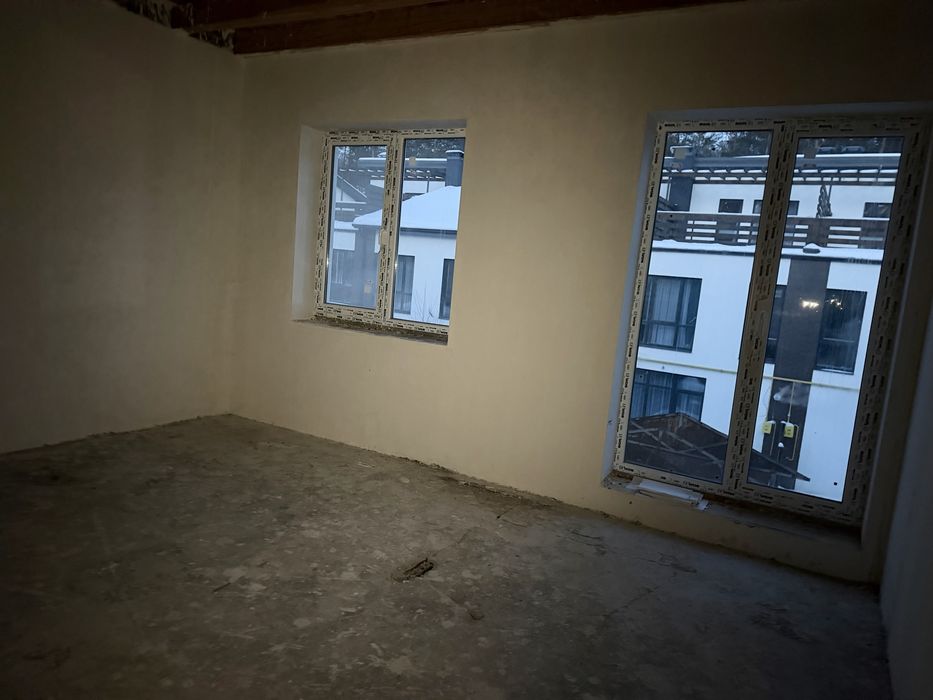 Таунхаус Гостомель біля парку Щасливий поряд з ЖК Авіатор