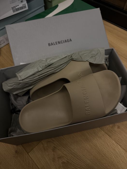Balenciaga взуття
