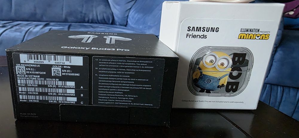 Samsung Galaxy Buds3 Pro nowe,oryg. z etui friends minions i brelokami