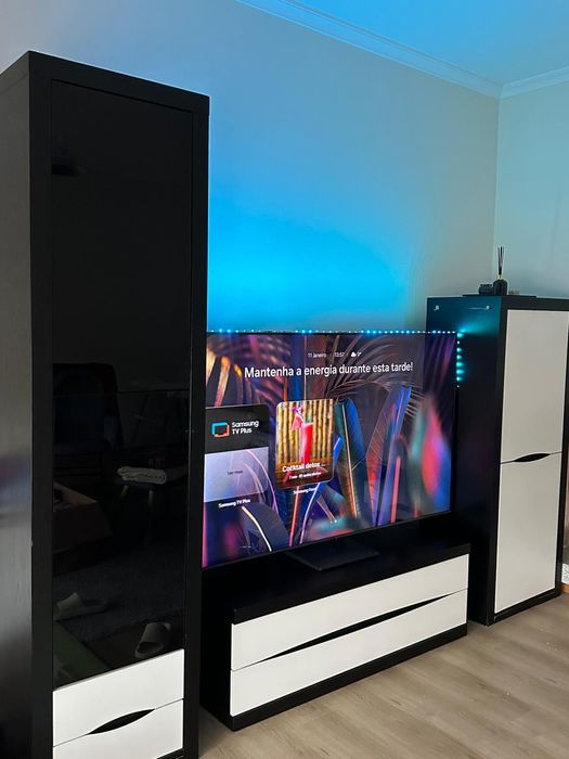 Móvel para televisão