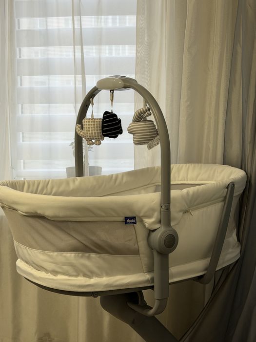 Кроватка-стільчик 5 в 1 Chicco Baby Hug Pro